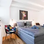 Apartment Prora - Moderne Wohnung mit Meerblick, Balkon und Waschmaschine - Strandlust *