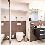 Prora - Moderne Wohnung mit Meerblick, Balkon und Waschmaschine - Strandlust *